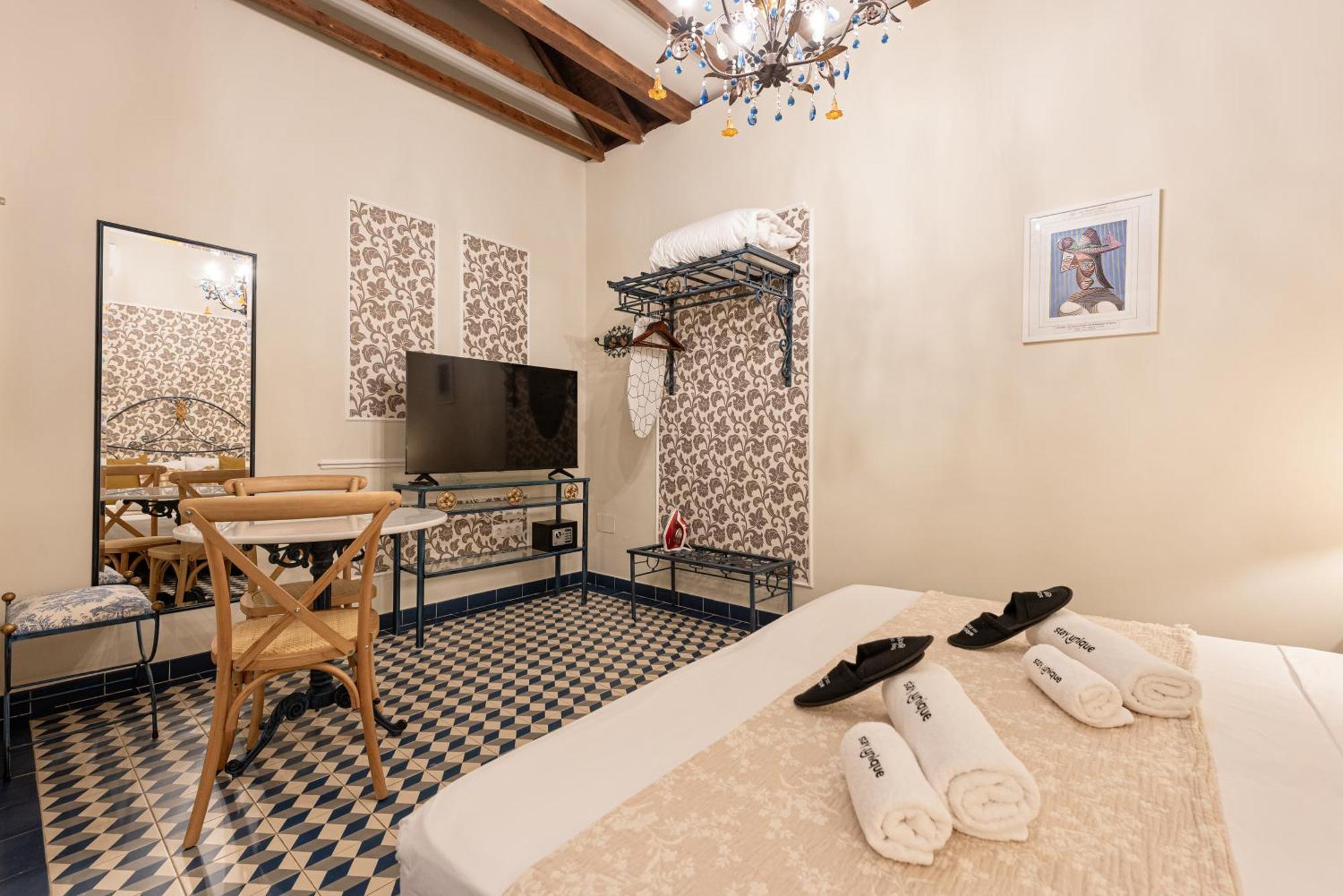 Apartment Casa Museo La Merced By Unique *